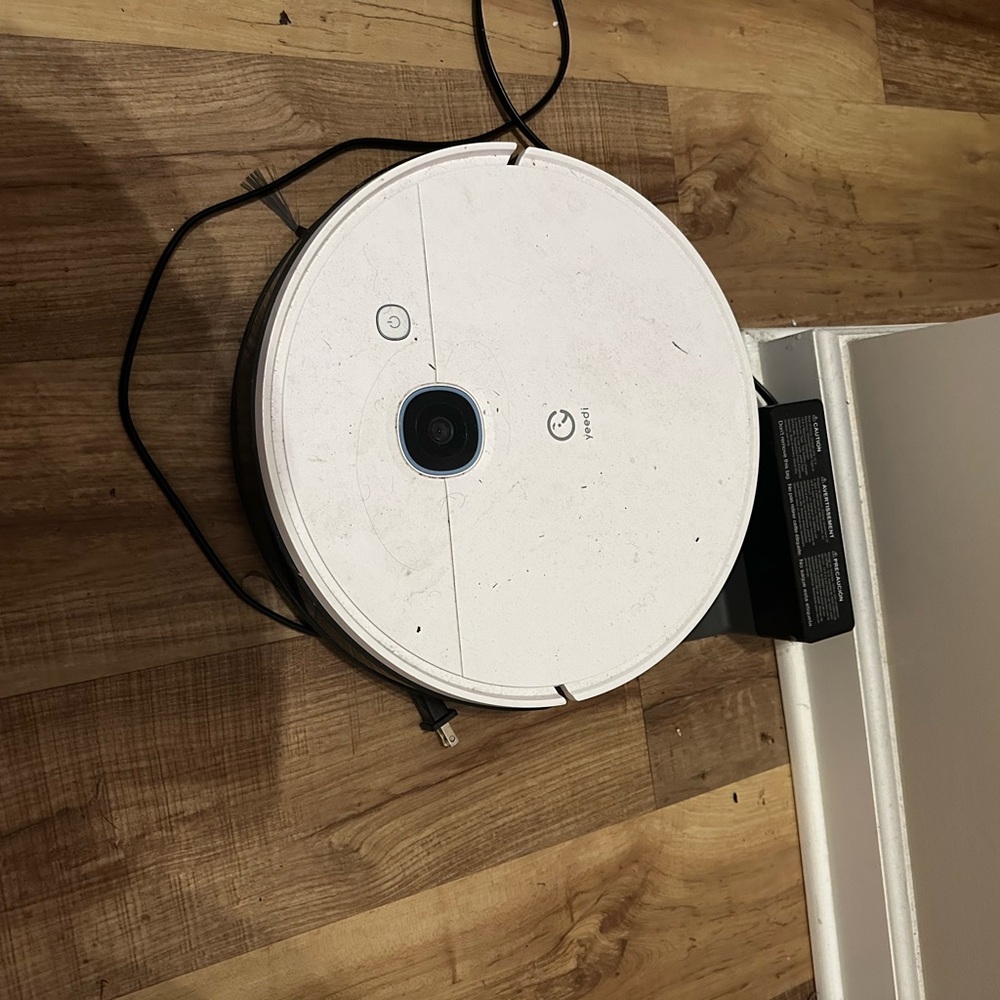 White Robot Vacuum Cleaner